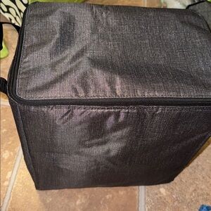 Thirty-One Signature Collection 31 LG Light Gray Black Insulated Bag